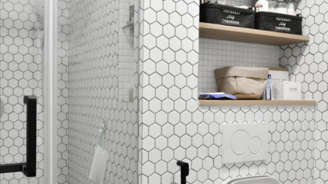 77平北欧风一居室，光无垠的壁灯和深蓝色墙面简直不要太配