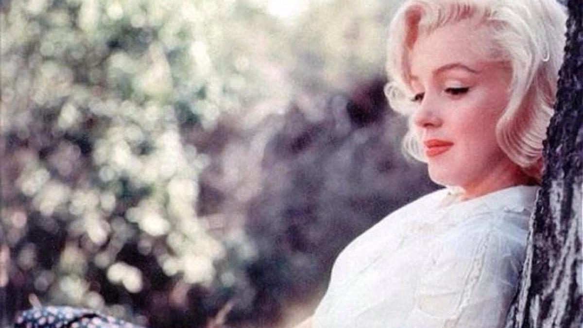 玛丽莲·梦露|成名的代价：玛丽莲·梦露最经典的一幕，却葬送了她的婚姻