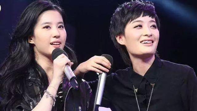 曾轶可|曾轶可：暧昧刘亦菲绯闻不断，因“飞机门”被批评，性取向成迷？