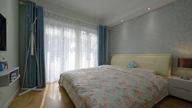 98平米的旧房装修完工，媳妇监工果然给力，装修师傅都称很好看