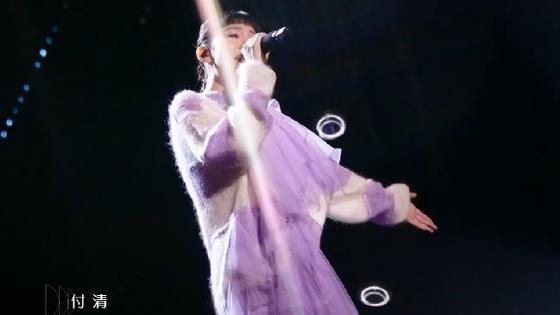 炎明熹|炎明熹轻松拿捏高难度歌曲，情绪投放超越年龄，李健夸她未来可期