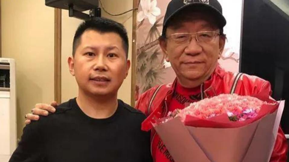 朱林瑶|何云伟：我拜侯耀华为师后，郭德纲就是我师兄，前途一片光明