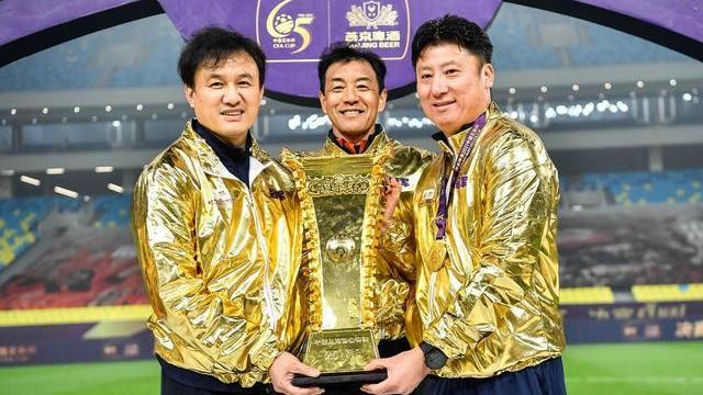 |下午14点！山东媒体带来最新消息：山东足球成赢家，球迷齐声点赞