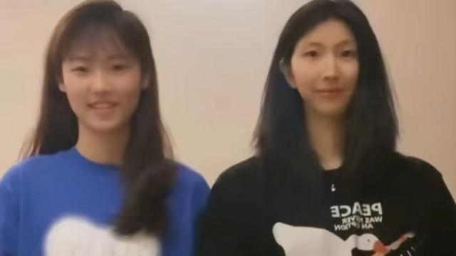 吴梦洁|吴梦洁再现臂展优势！比王逸凡长出一截，2新星均是女排可造之材
