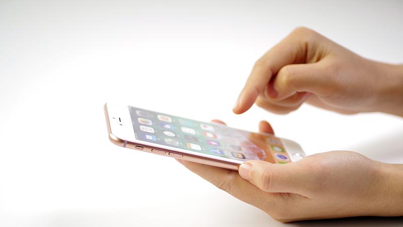 电池|手机把这3个功能设置好，既能保护电池，又能增加内存