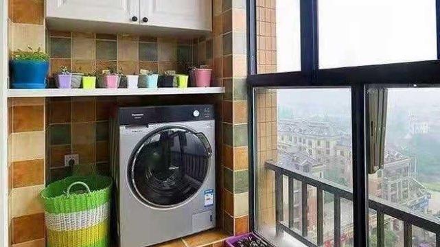 阳台还只用来晒衣服吗？年轻人喜欢这样设计，好看又实用