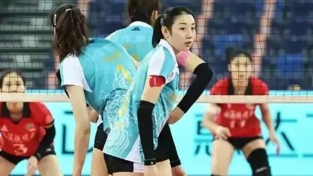 教练|怎样解读张晨和陈友泉同时进入中国女排教练团队？