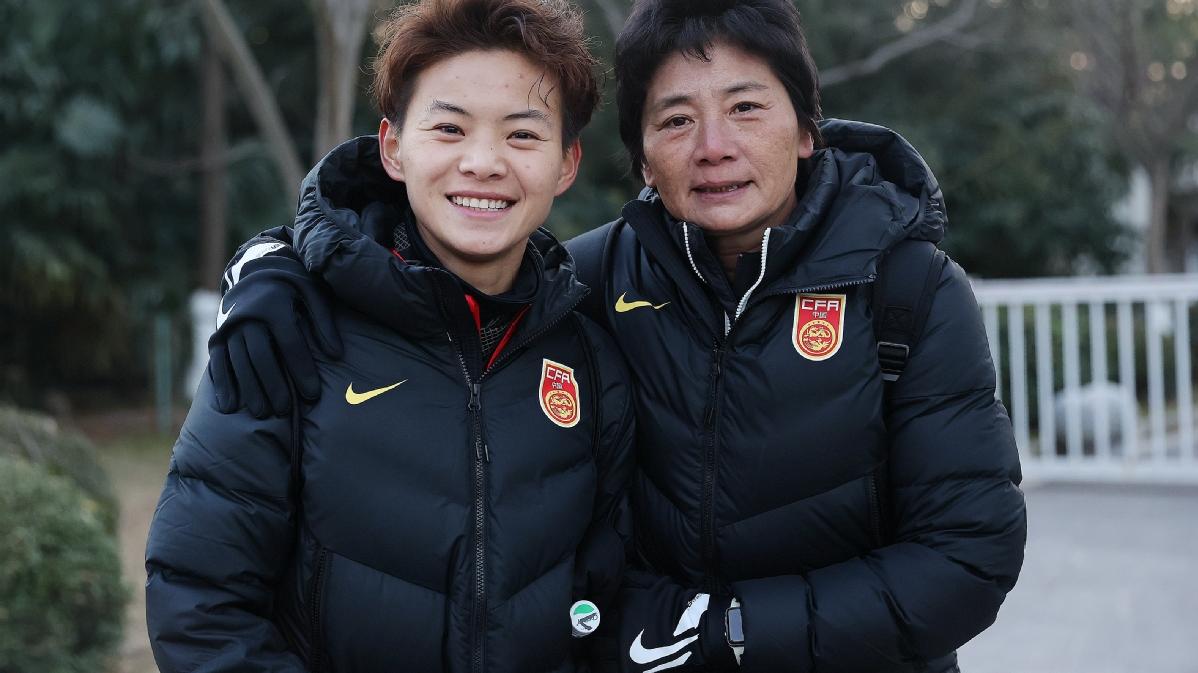 闫军|1-1！女足巅峰战：巴西扳平，4场0胜，中国女足+水庆霞复仇有戏