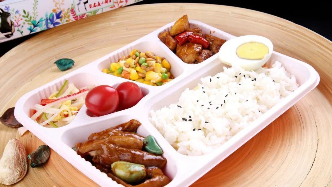 保鲜膜、塑料袋、外卖盒……你吃饭的时候，增塑剂也在悄悄毒害你！