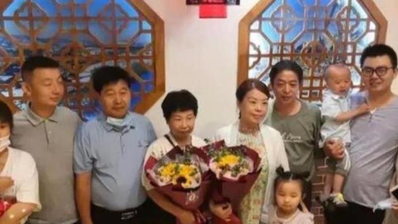 许敏|老杜开直播状态差，云昊发视频表明立场，许敏被喊话不要乱接电话