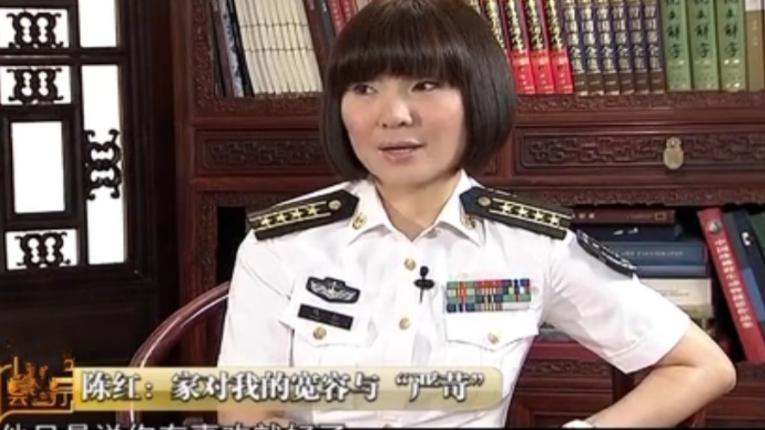 陈红|出轨整容医生，转移前夫财产12亿，“常回家看看”的陈红有多狠？