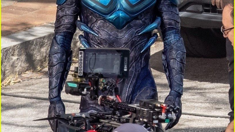 小姐姐|首部聚焦拉丁裔超级英雄的DC电影《蓝甲虫》首曝片场照！