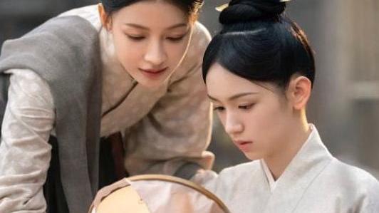 汪小菲|于正新剧又翻车？彭小苒造型颜值被嘲，网友：公主命变丫鬟脸