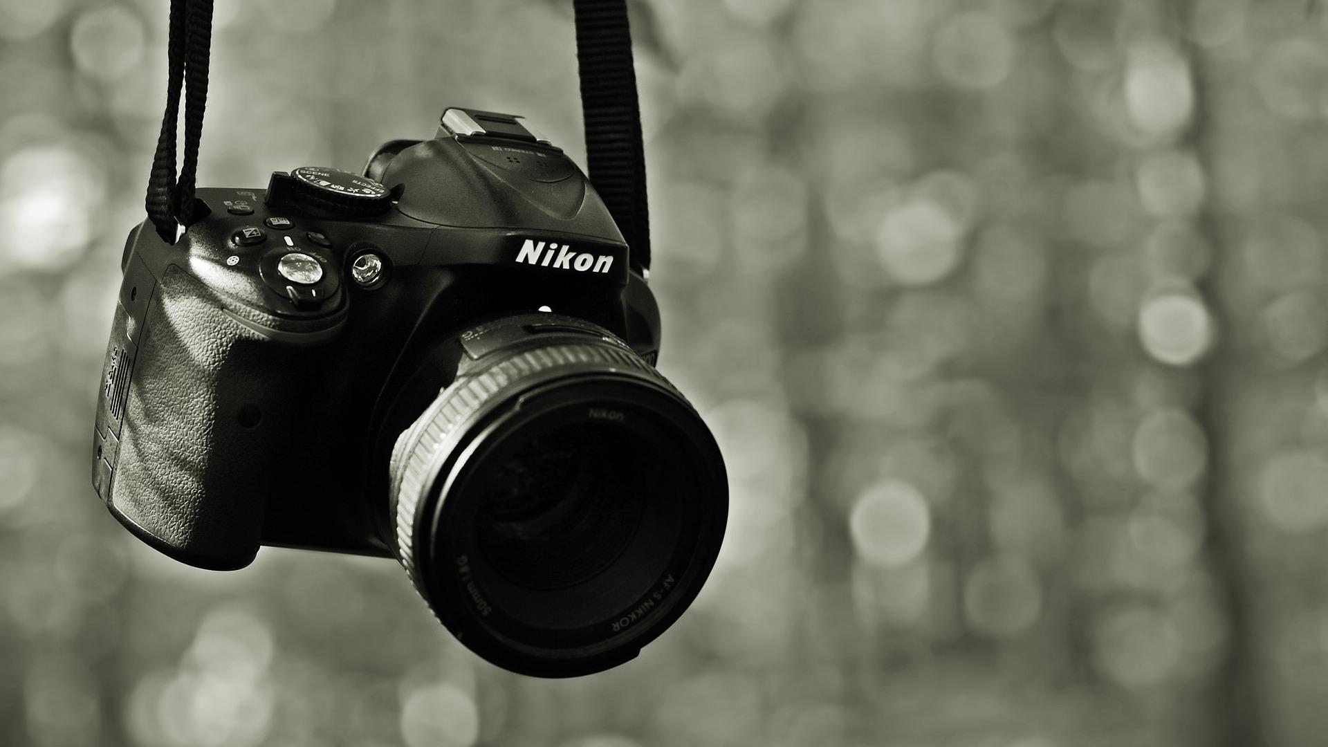 尼康|这不比索尼微单香？尼康新款全画幅无反相机曝光：定位比Z5更低