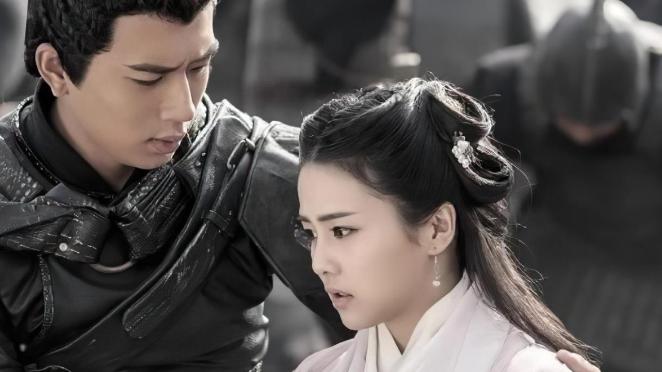 白梦妍|凭借《周生如故》成功出圈，从网红模特升级为欢娱女王，白鹿有哪些特别之处？