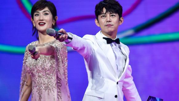 王牌对王牌|沈腾把浙江卫视说成江苏卫视，杨迪或取代他加入《王牌对王牌》？