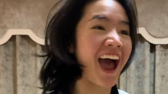 沈月|网红崔晋模仿“蓝忘机”，因身材被批毁经典，网友：泡浮囊了