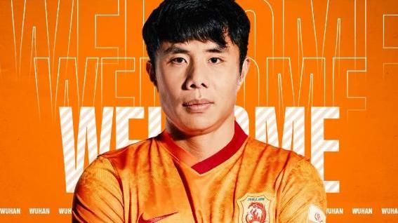 国足|下午1点，国足34岁队长公开讨薪：欠我的工资奖金什么时候给我？