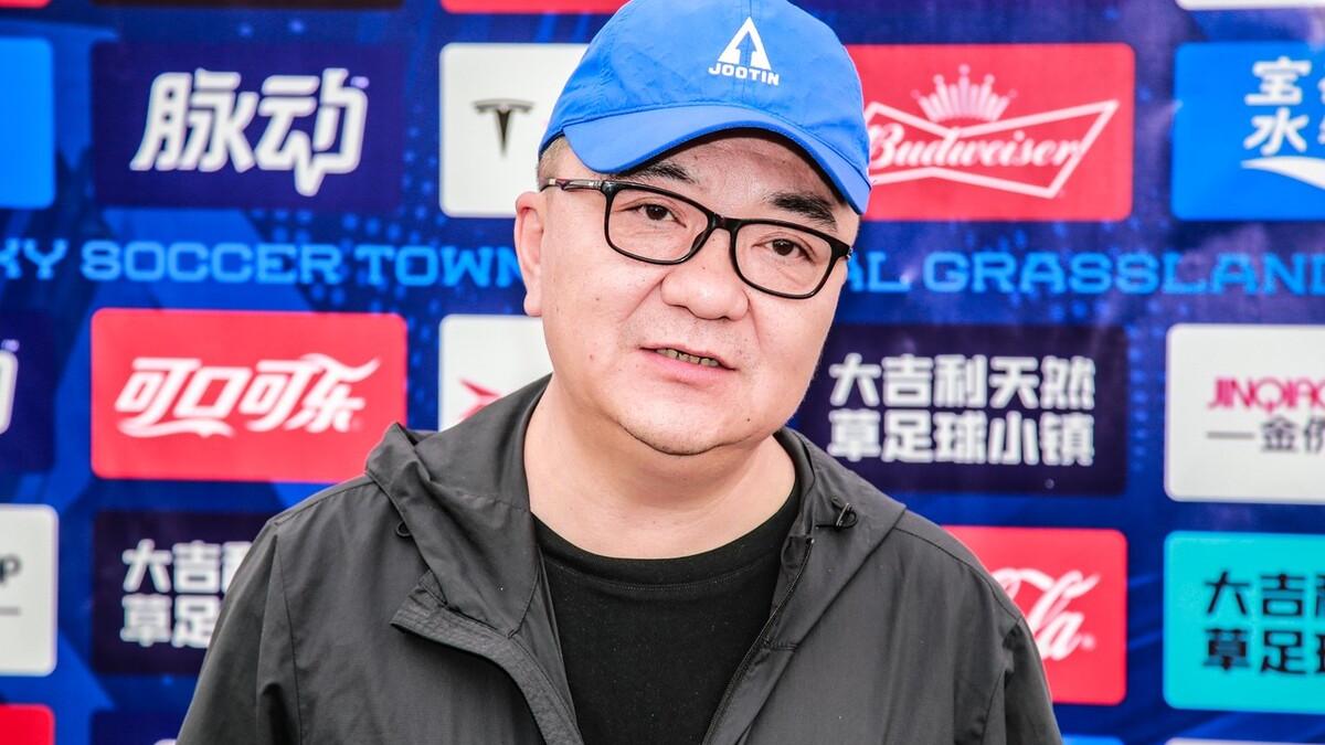 董路|真怂了？董路17字委婉道歉，求巩汉林手下留情？辱骂或不追责