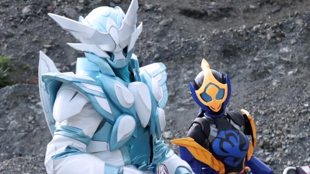 acgn漫评|假面骑士Revice：父亲再次变身决战贝尔，为了唤醒大二用心良苦