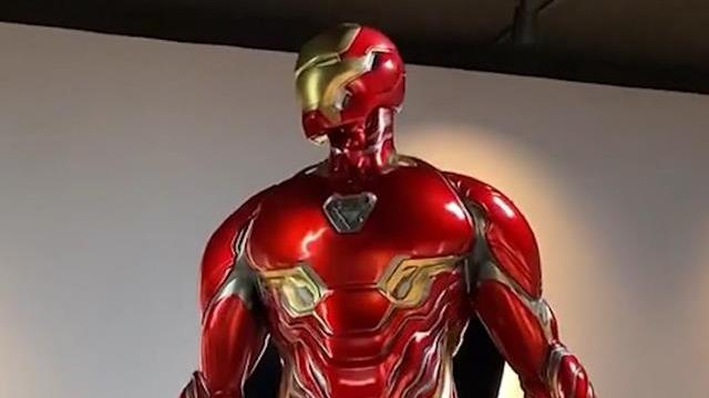 手办|阳台哥：花400万买手办，把188平房子填满，自己却被玩具挤出家门