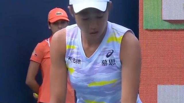张帅|连续两个6-1，中国金花一姐强势：张帅横扫24号种子，迈入第三轮