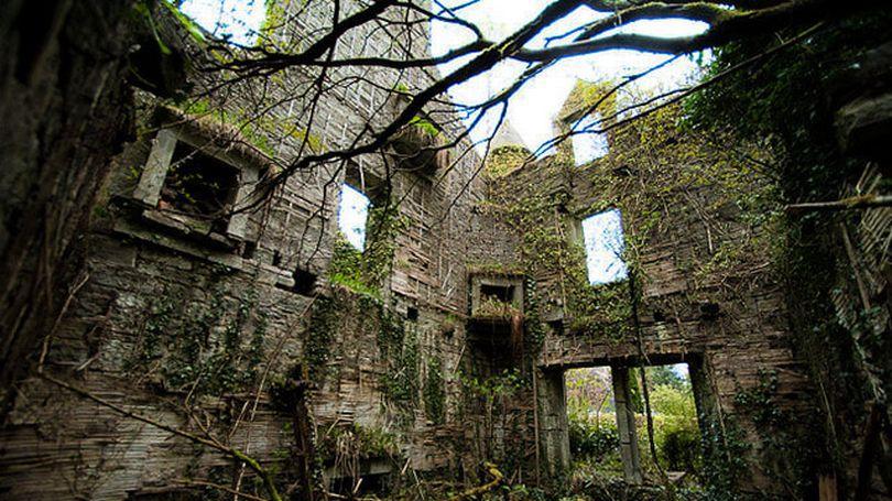 欧洲旅游|国外城市探险家访苏格兰布坎南城堡，揭秘神秘传说背后的真实原因