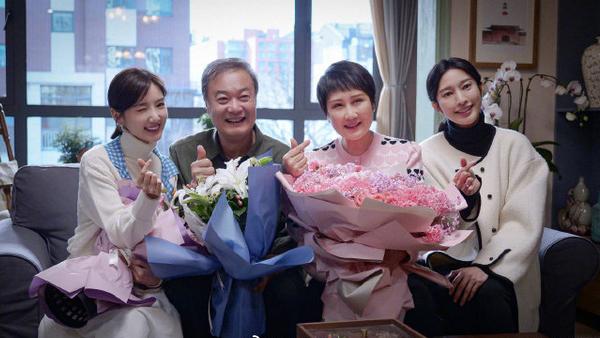 孙松|张凯丽孙松31年后再演夫妻，初代荧幕CP回归，80后泪奔，00后无感