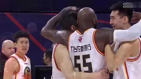 刘维伟|狂人琼斯新动态，刘维伟去向猜测，贺希宁可能下家