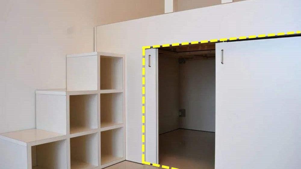 空间小不是硬伤，只需将床抬高1m，客厅、书房和衣帽间统统都有了