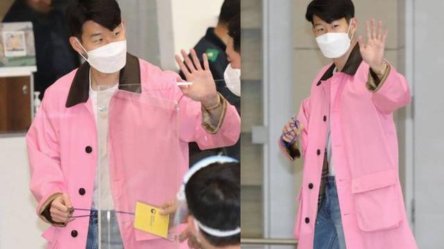 孙千|孙兴慜穿粉色衣服亮相，31岁仍单身，前女友36岁颜值高身材傲人