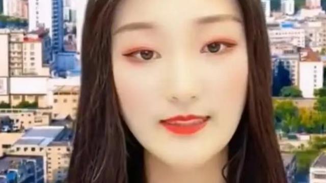 陈亚男|陈亚男做种草君，疑为带货做准备，网友：5月绑架案开庭了吗？