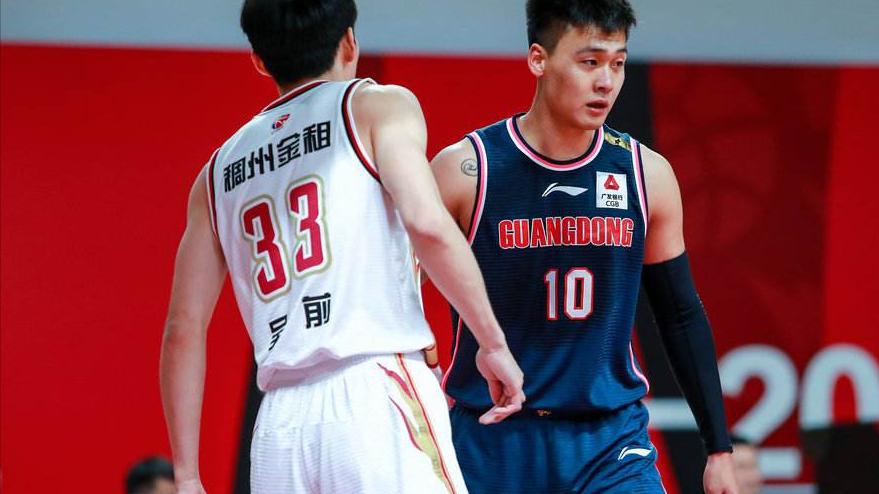 广东男篮|杜锋仍充满自信！宏远要全力淘汰浙江，赵睿表明态度，周鹏点评浙江