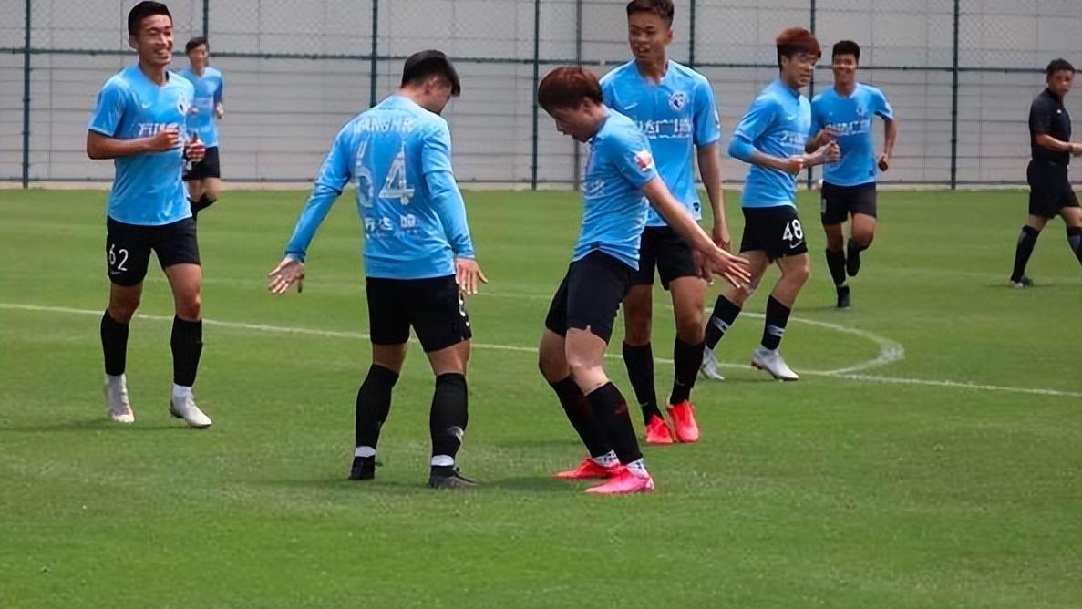 大连人队|4进4出！大连人队喜获4大新援加盟，4员旧将离队，2人已正式转会