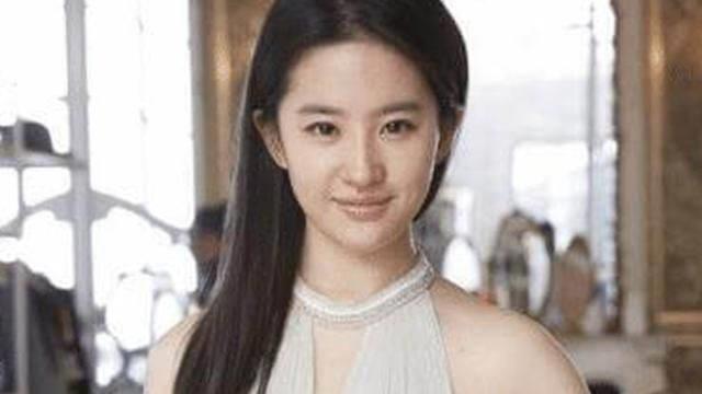 刘亦菲|刘亦菲早年辣妹形象曝光, 不似往日清纯形象, 原来仙女也堕落过