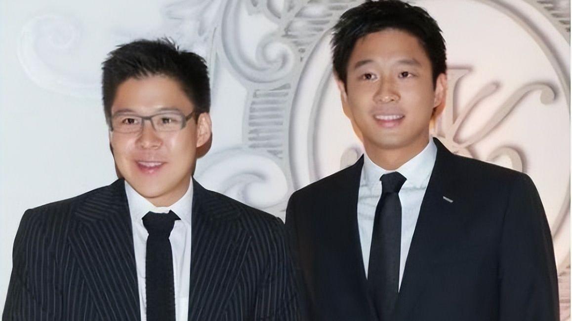 霍启山|霍启山：比哥哥霍启刚帅气，恋过章子怡，追过何超莲，39岁仍未婚