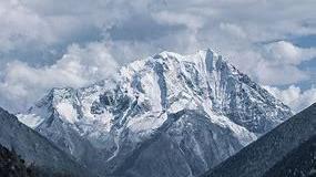 川西|川西雪山中的乌托邦，与千寻国旅在雪域高原，邂逅美丽的雅拉雪山