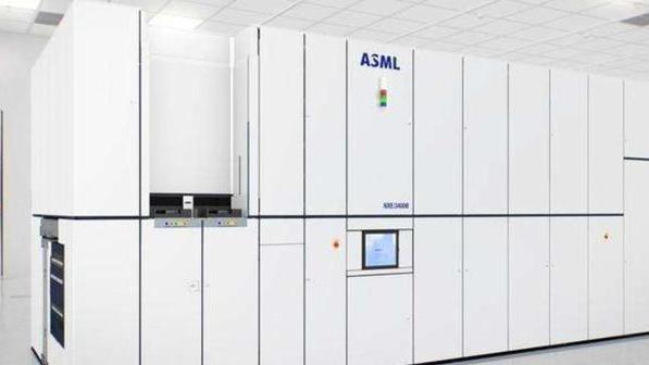 asml|ASML新数据出炉！外媒：这相当于是承认了