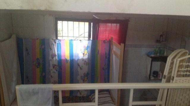 39㎡条形公寓住进一家三口，不买床和沙发，这样的逆天改造更实用