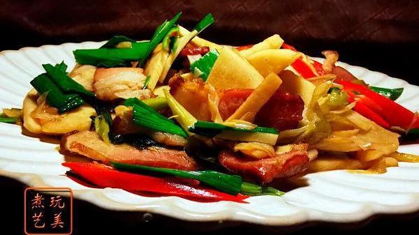 腊肠|腊肉与腊肠，怎么吃可以少油腻，还能3分钟迅速上菜