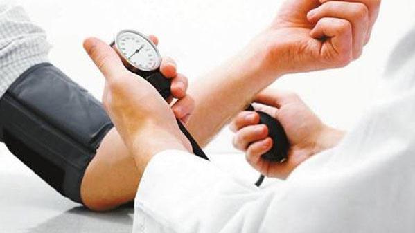 医生|高血压患者，为什么血压正常了，还会时常的感觉到头晕？