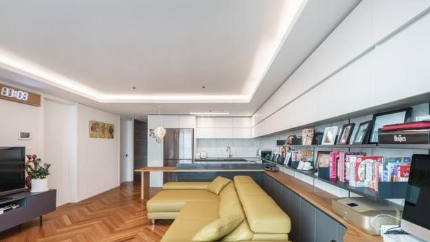 看了102㎡的家，才明白设计多重要！客餐厅全开放，横厅布局真爽