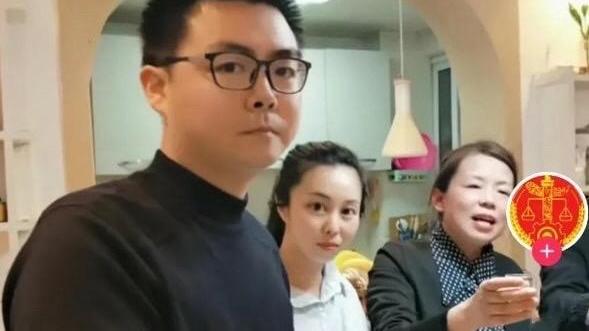 |犀利大王又在拿田静直播说事，曾经的道歉无非是场被迫的虚假表演