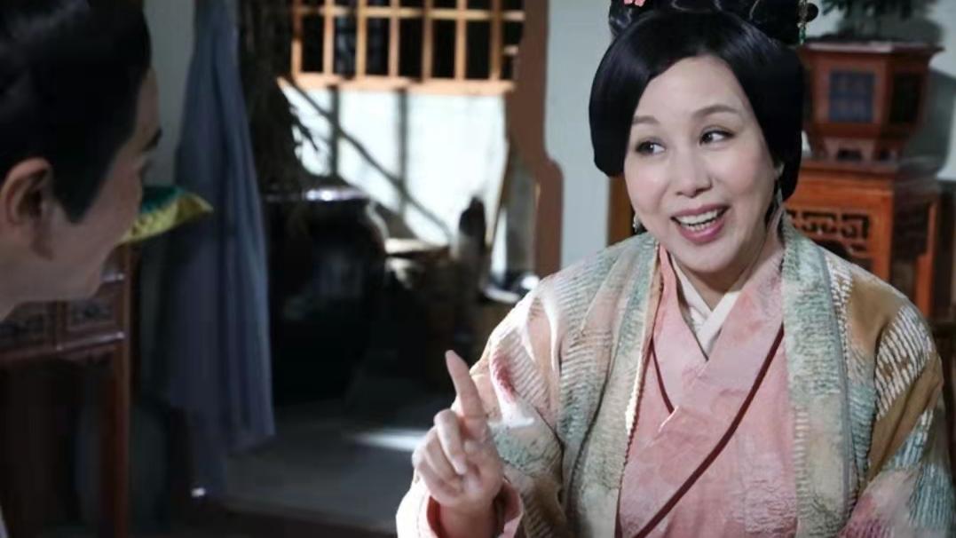 好老板！TVB知名女星疫情下11间美甲店全数停业，损失巨大仍不裁员