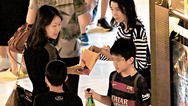 李泽楷|李泽楷在商界赚得盆满钵满，郭嘉文无缘消受，梁洛施将笑到最后