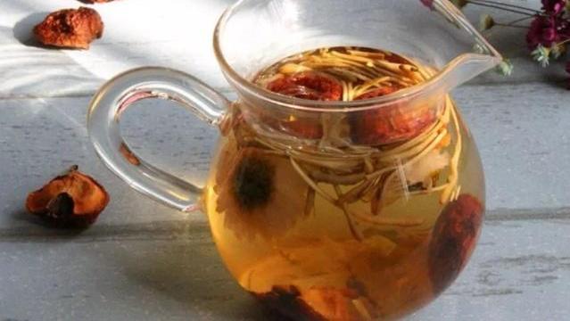 肠胃|山楂与它一起喝，被称为天然泻药，口臭没了，体重可能也轻了