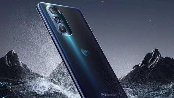 iPhone|摩托罗拉X40预热，摩托罗拉X30Pro发布，144Hz高刷，配置很顶