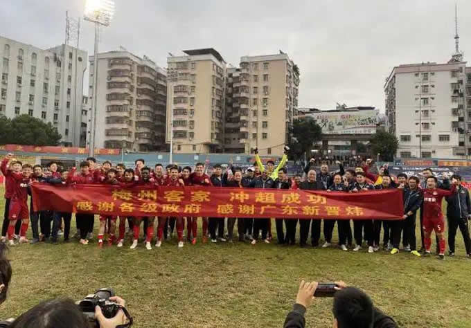 中超|低到离谱！中超引进外援费用刷新新底线—人均转会费仅2万5000欧元