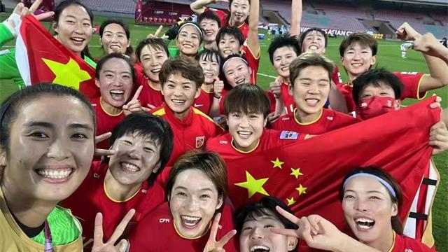 男足|送1亿也值得！男足赢一场奖励600万，曝女足夺冠奖金可能才1千万
