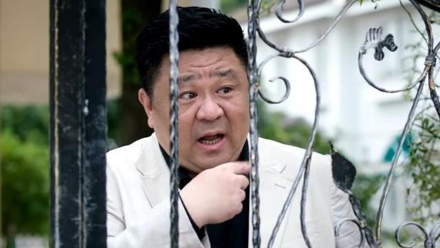 郭麒麟|《相逢时节》配角大牌如云，识得华谊老板娘，却没认出“前夫哥”